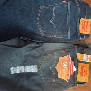 2 pairs of Men’s Levi’s - Can be sold separately